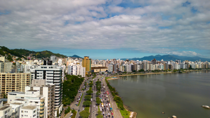 Florianópolis- preservando o passado e construindo o futuro